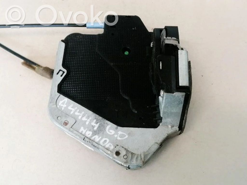 Honda CR-V Cerradura de puerta trasera 