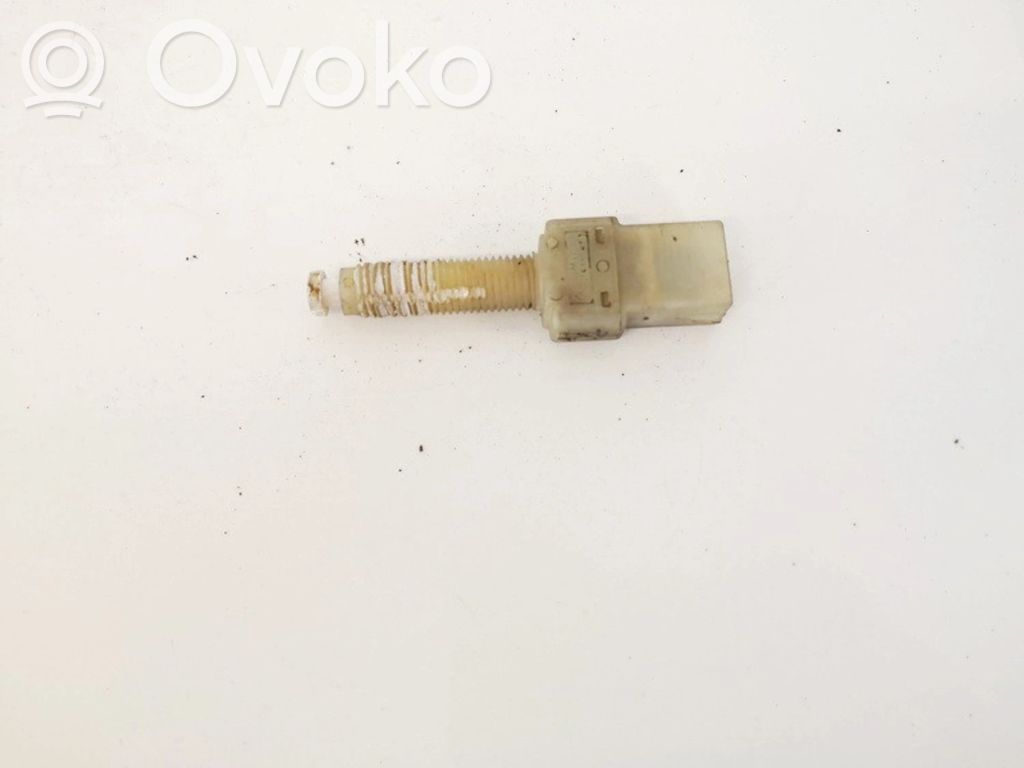 Volkswagen PASSAT B4 Interruttore del pedale del freno