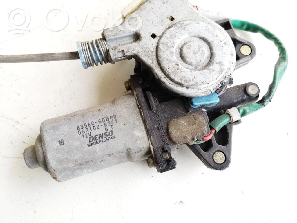Suzuki Baleno EG Silniczek podnoszenia szyby drzwi tylnych 