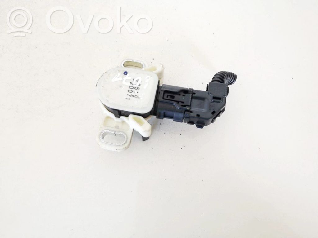 Toyota Avensis T270 Czujnik położenia pedału sprzęgła 
