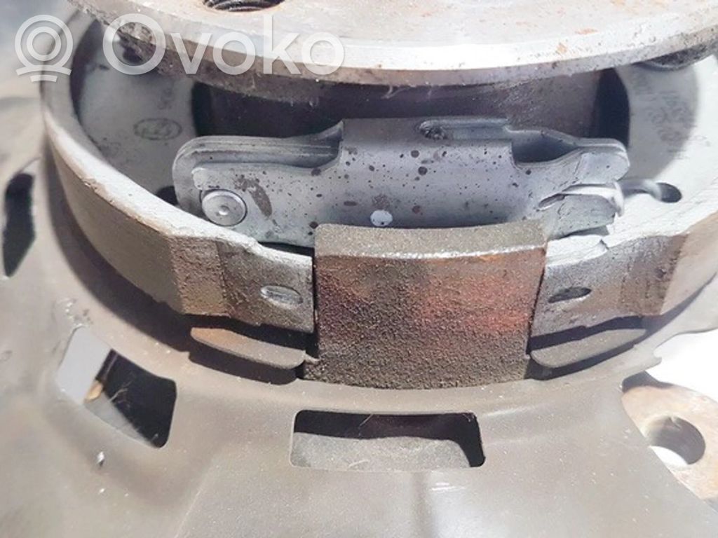 BMW 3 F30 F35 F31 Bremsbelege Handbremse 
