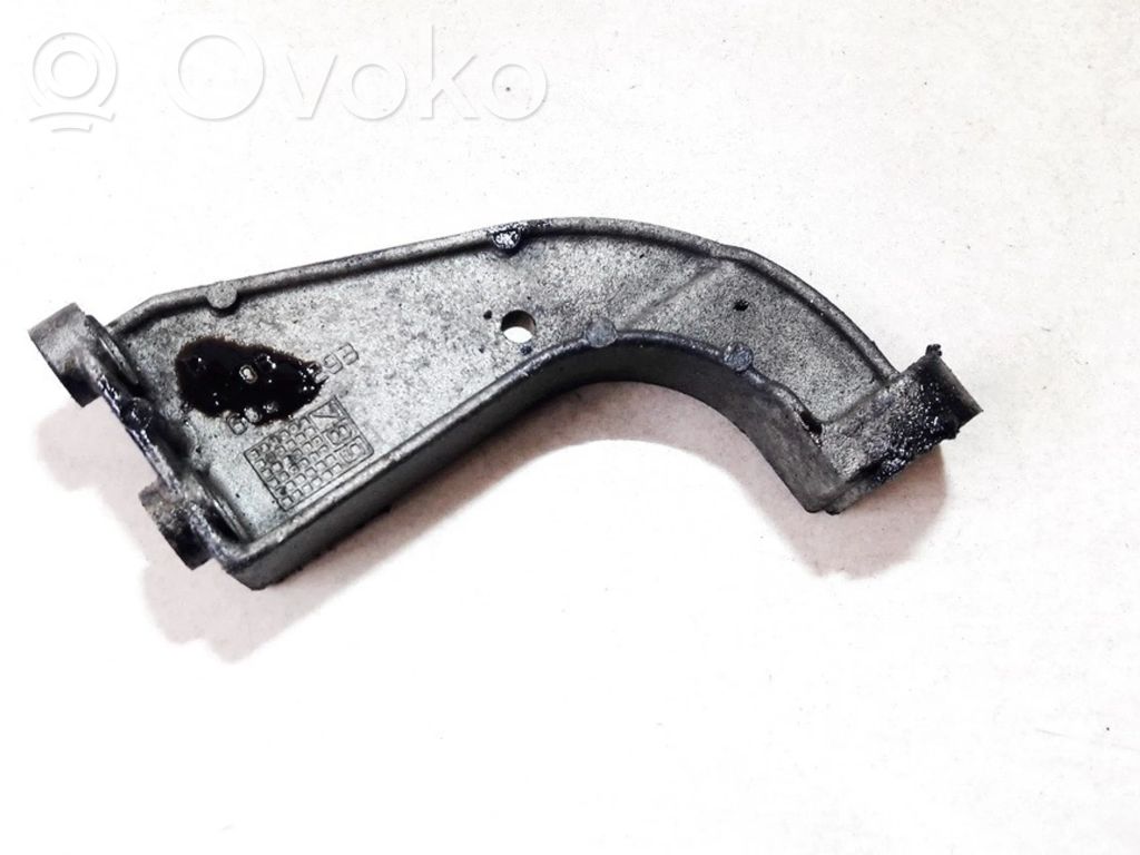 Alfa Romeo 156 Engine mounting bracket 