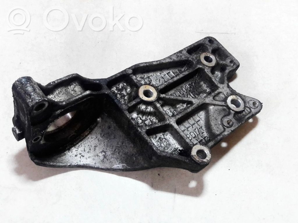 Alfa Romeo 156 Engine mounting bracket 