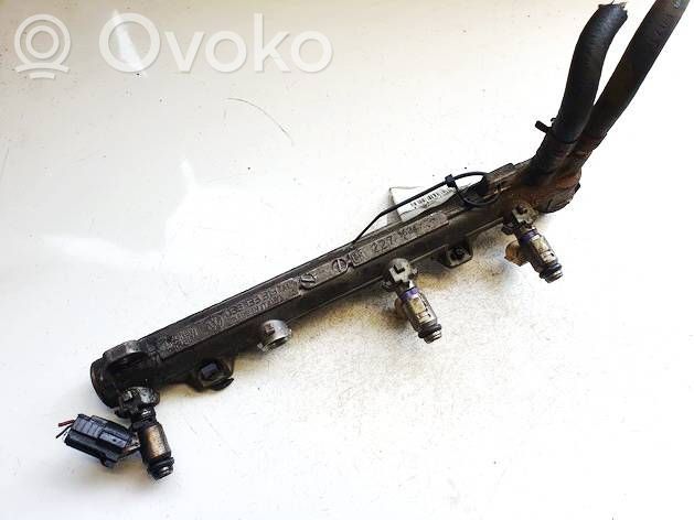 Volkswagen Golf IV Rampă alimentare injectoare 