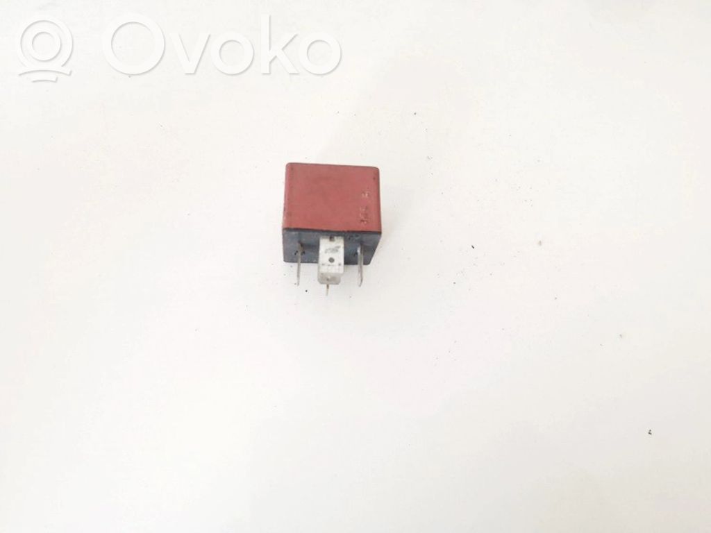 Alte relee   12V25A03612,12V25A03612