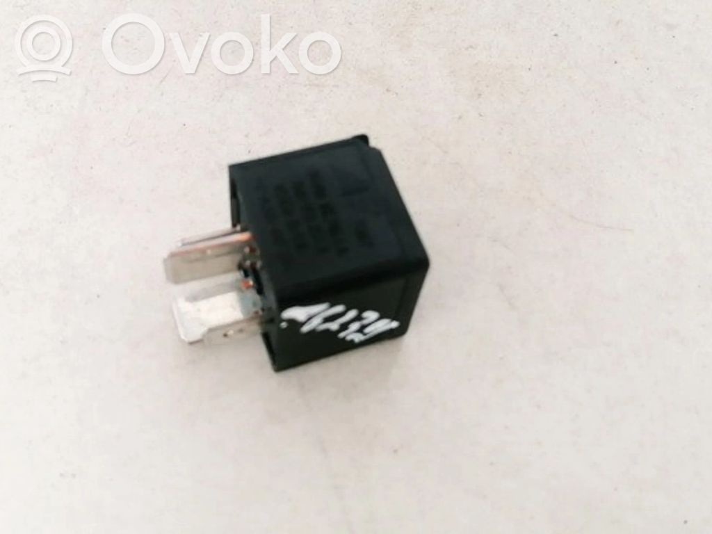 Sonstige Relais   7M0951253A,95VW10K705CA,7M0951253A,95VW10K705CA