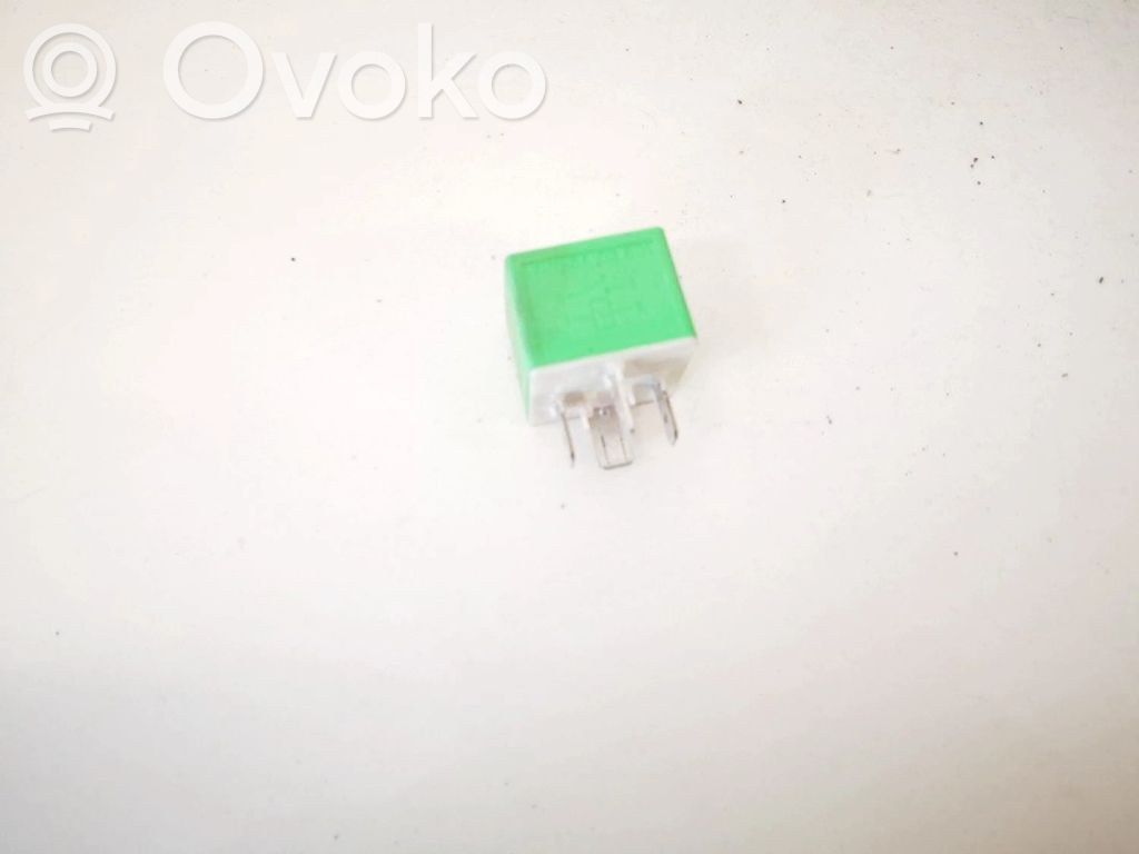 Alte relee   12V25A03601,12V25A03601