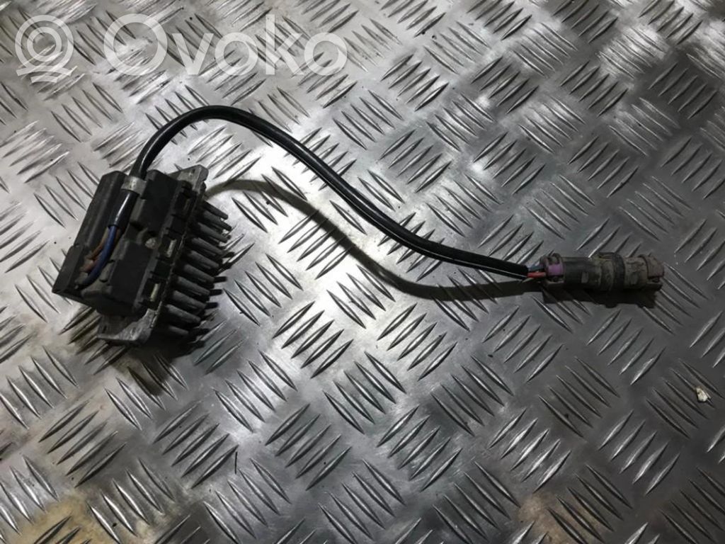 Audi A6 S6 C4 4A Motor aerotermă/rezistor ventilator 