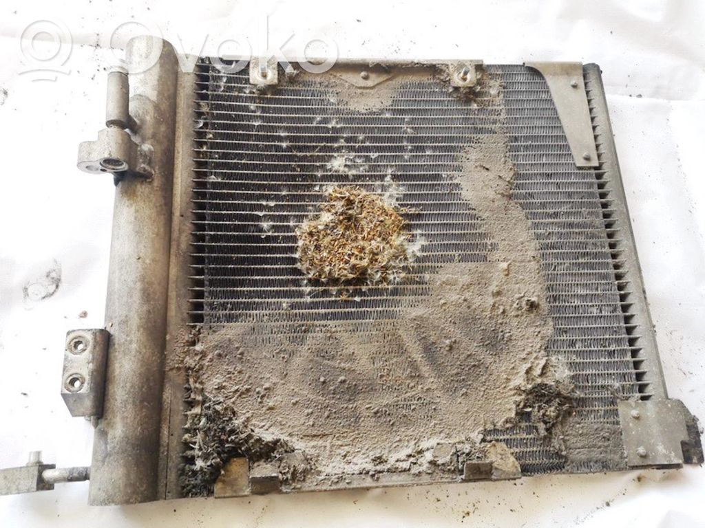 Opel Zafira A Radiateur condenseur de climatisation 