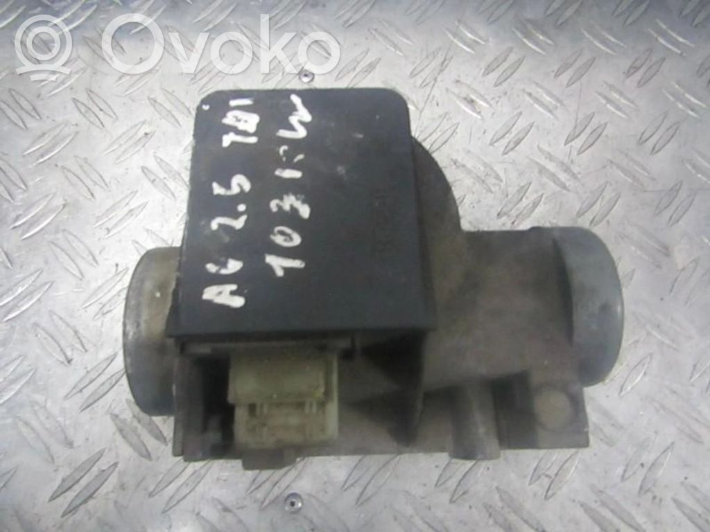 Audi A6 S6 C4 4A Debitmetru aer 