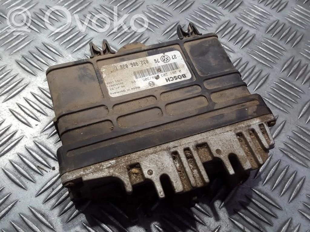 Volkswagen Golf III Unidad de control/módulo del motor 