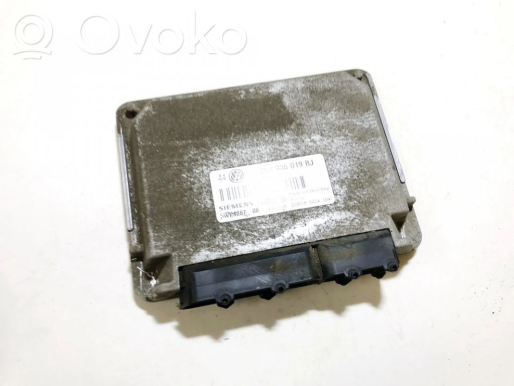 Sterownik / Moduł ECU   06A906019BJ,5WP4867,06A906019BJ,219518S024,5WP4867