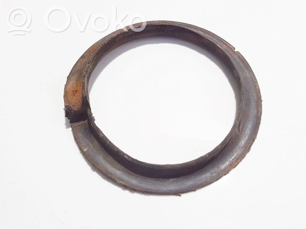 BMW 5 E34 Front coil spring rubber mount 