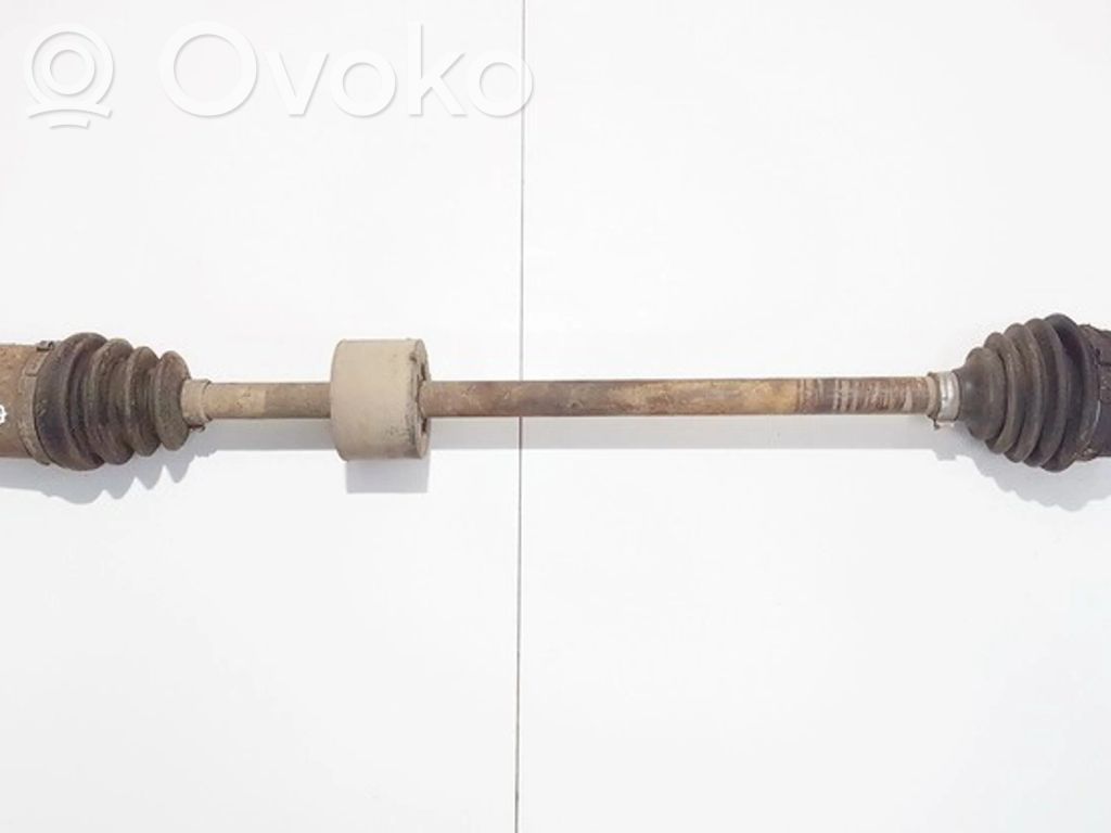 Fiat Panda II Półoś przednia 