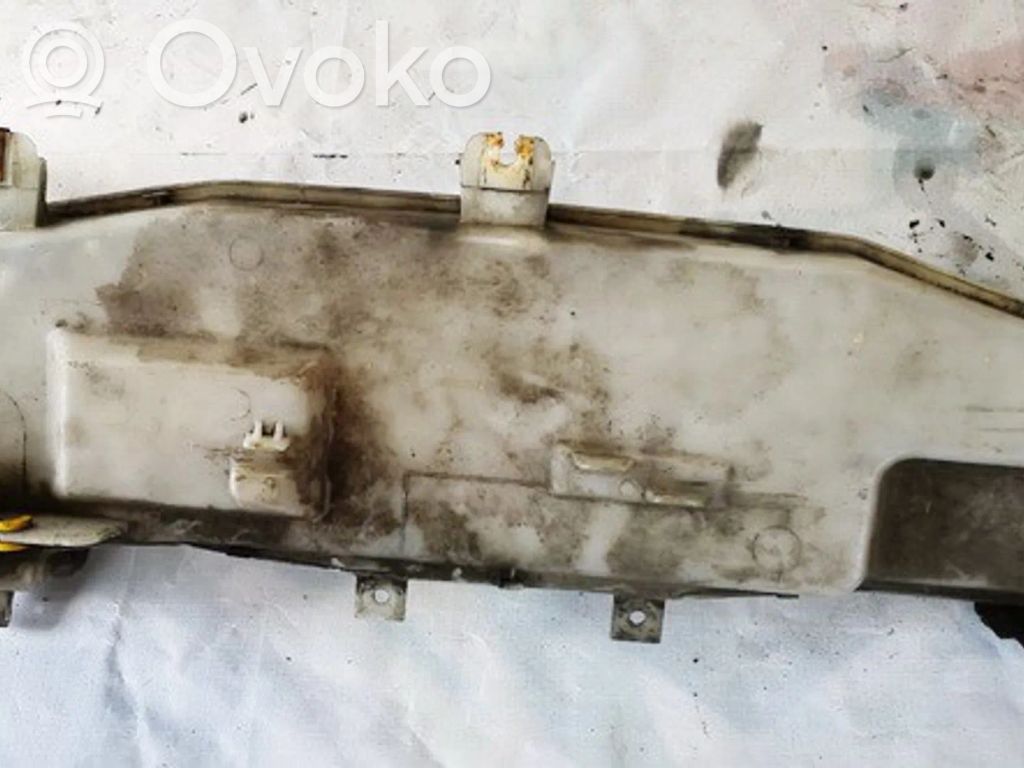 Dodge Nitro Langų skysčio bakelis 