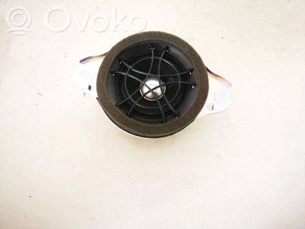 Lexus NX Etuoven kaiutin 