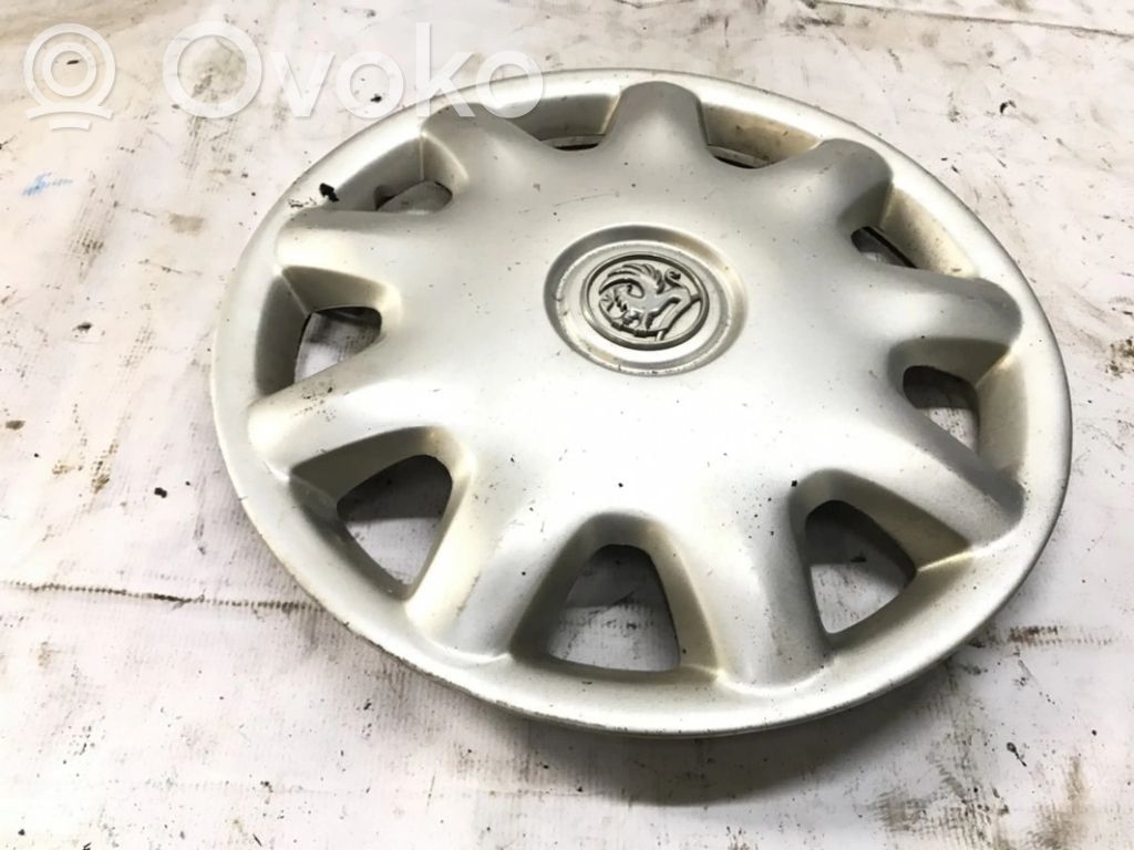 Opel Vectra B Kołpaki nieoryginalne R15 