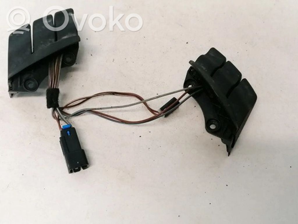 Opel Meriva A Pulsanti/interruttori sul volante 