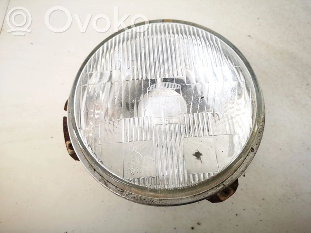 Isuzu Trooper Phare frontale 
