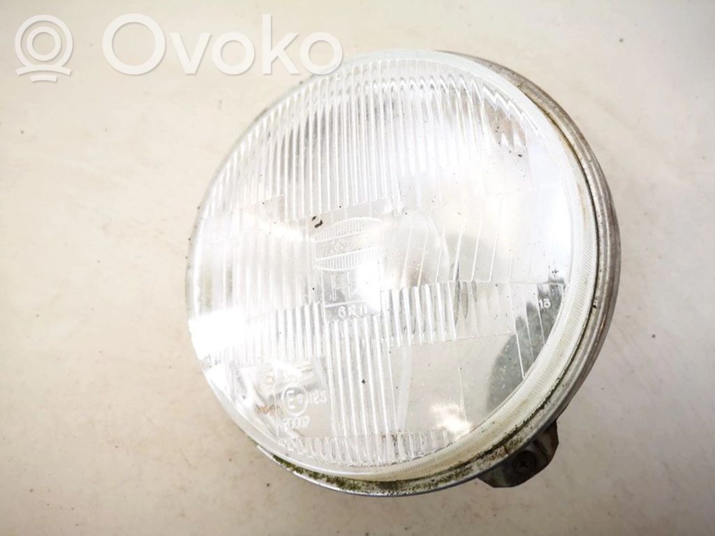 Isuzu Trooper Phare frontale 