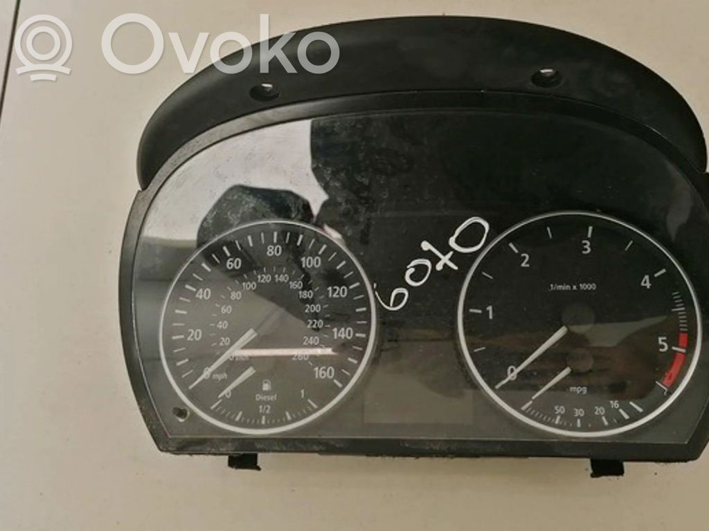 BMW 3 E90 E91 Nopeusmittari (mittaristo) 