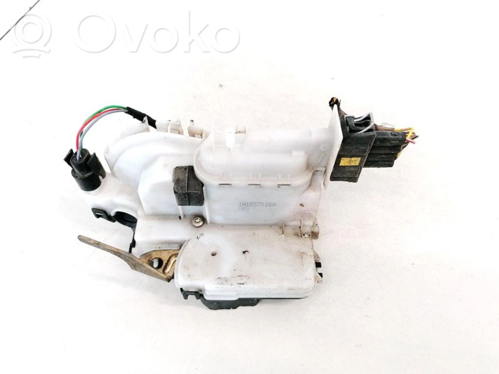 Volkswagen Polo II 86C 2F Zamek drzwi przednich