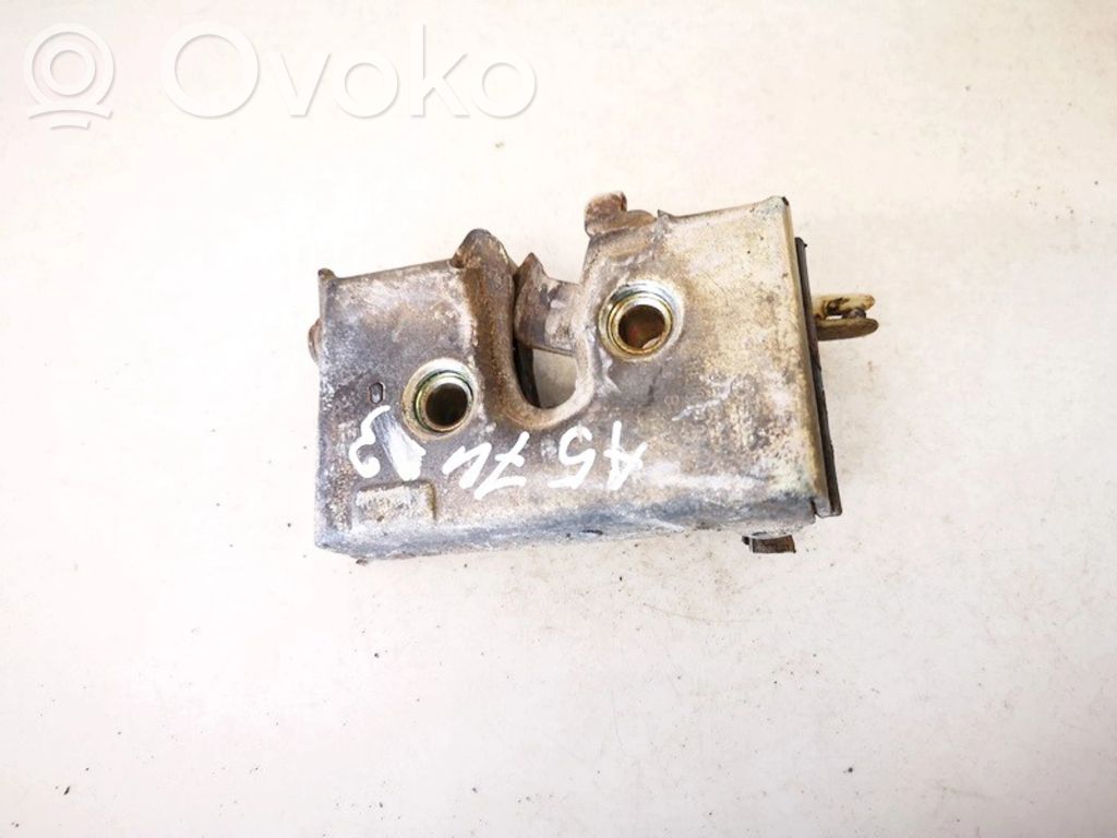 Volkswagen Golf II Încuietoare ușă spate 