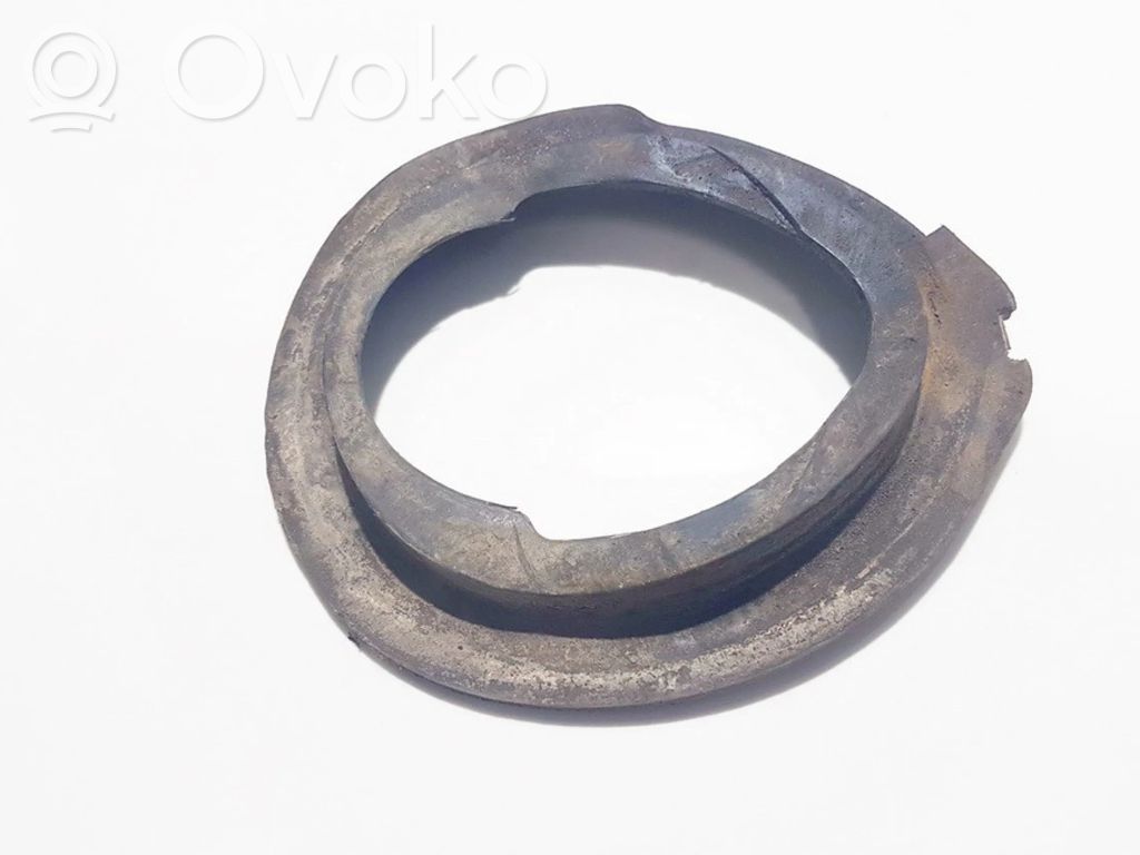 BMW 5 E60 E61 Front coil spring rubber mount 