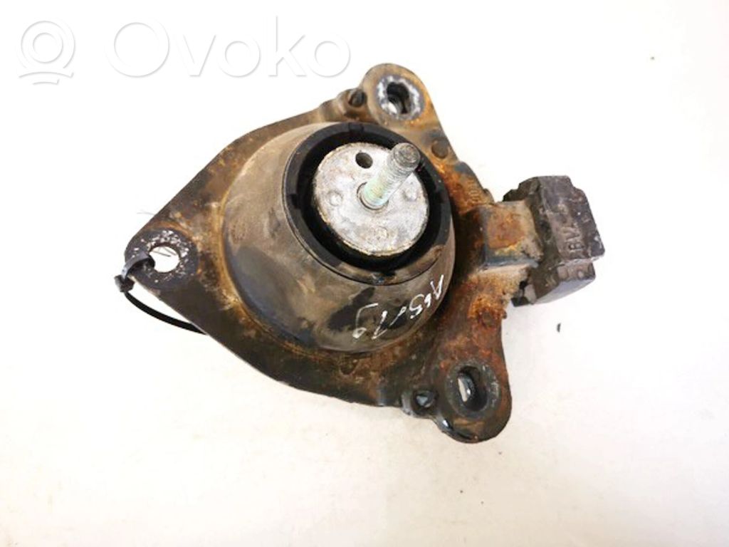 Renault Laguna I Engine mount bracket 