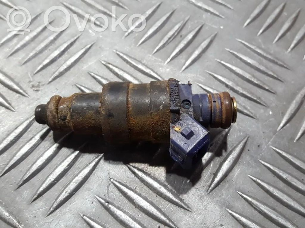 Injecteur de carburant   866313,866313