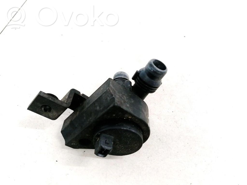 BMW 5 E60 E61 Pompe à eau de liquide de refroidissement