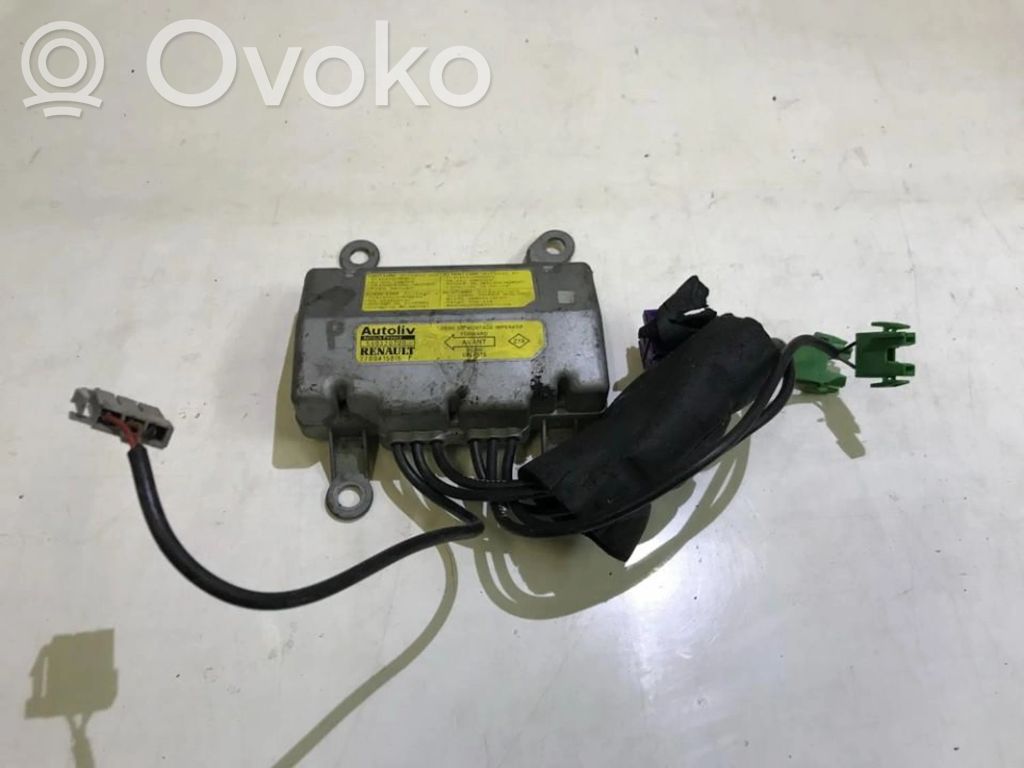 Renault Twingo I Centralina/modulo airbag 