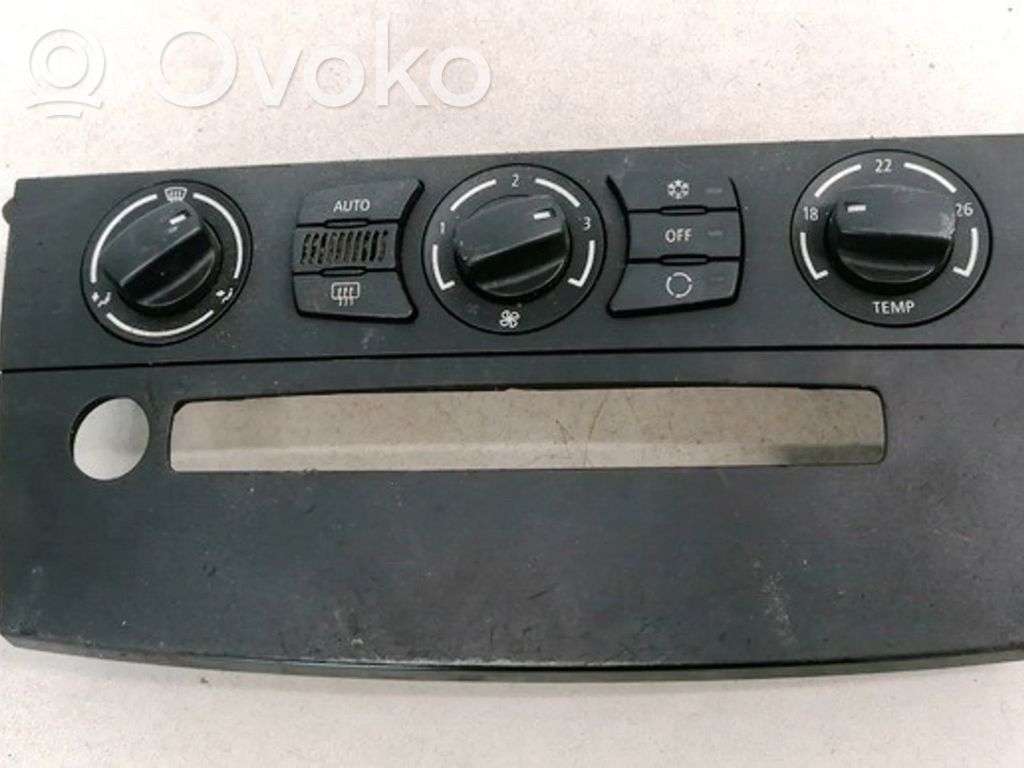 BMW 5 E60 E61 Climate control unit 
