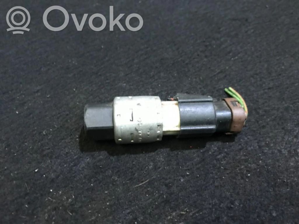 Ford Focus Air conditioning (A/C) pressure sensor 