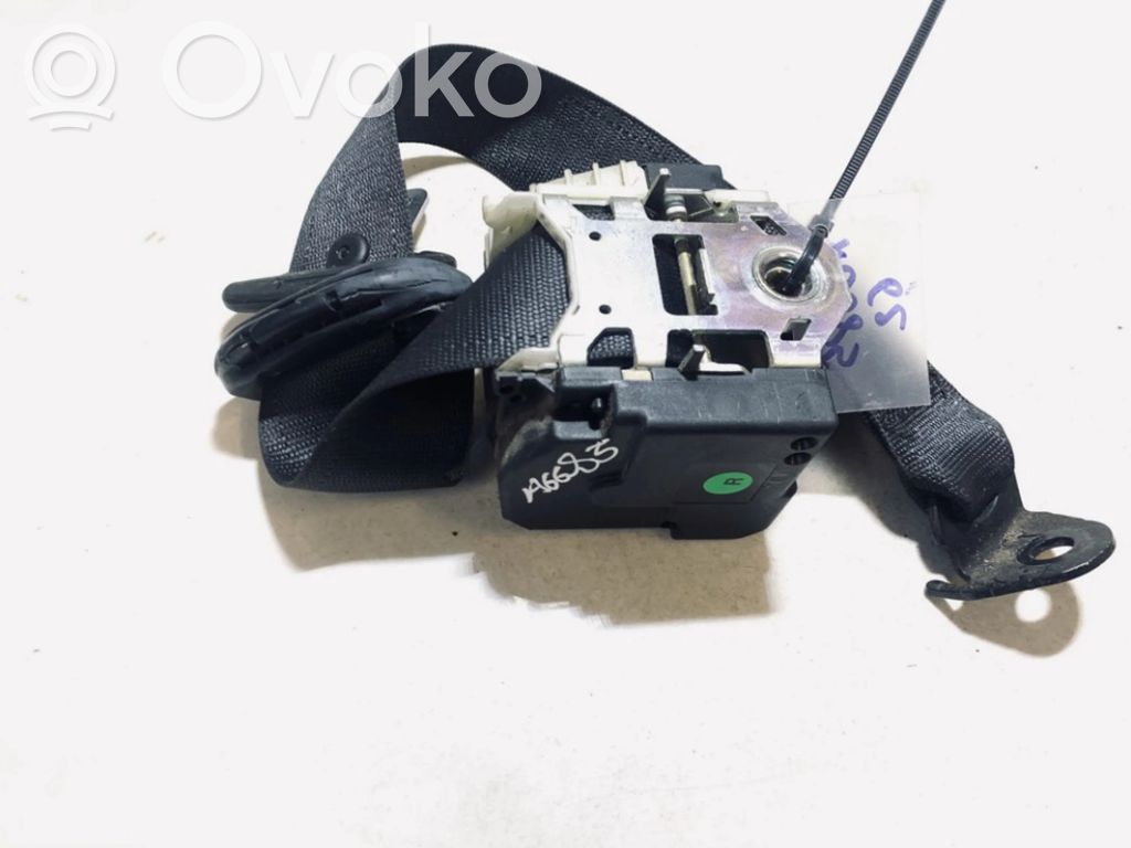 Opel Corsa C Cinturón trasero 