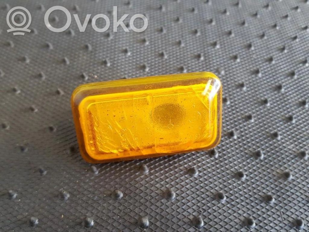 Volkswagen PASSAT B3 Seitenblinker 