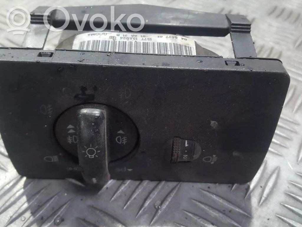 Ford Mondeo Mk III Interrupteur d’éclairage 