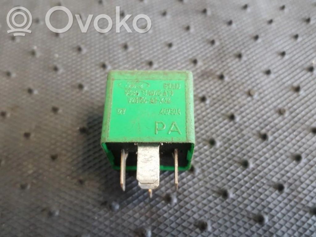 Sonstige Relais   93BG13A025A1B,V23136A1X32,93BG13A025A1B,V23136A1X32,V23136A1X32