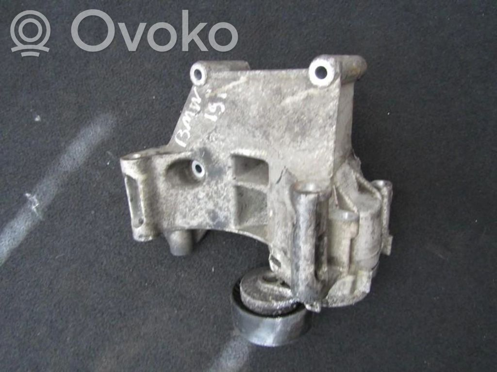 Support, suspension du moteur