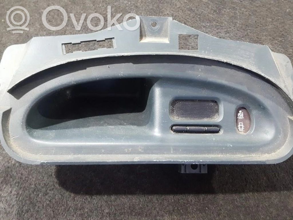 Renault Megane I Monitor/display/piccolo schermo 