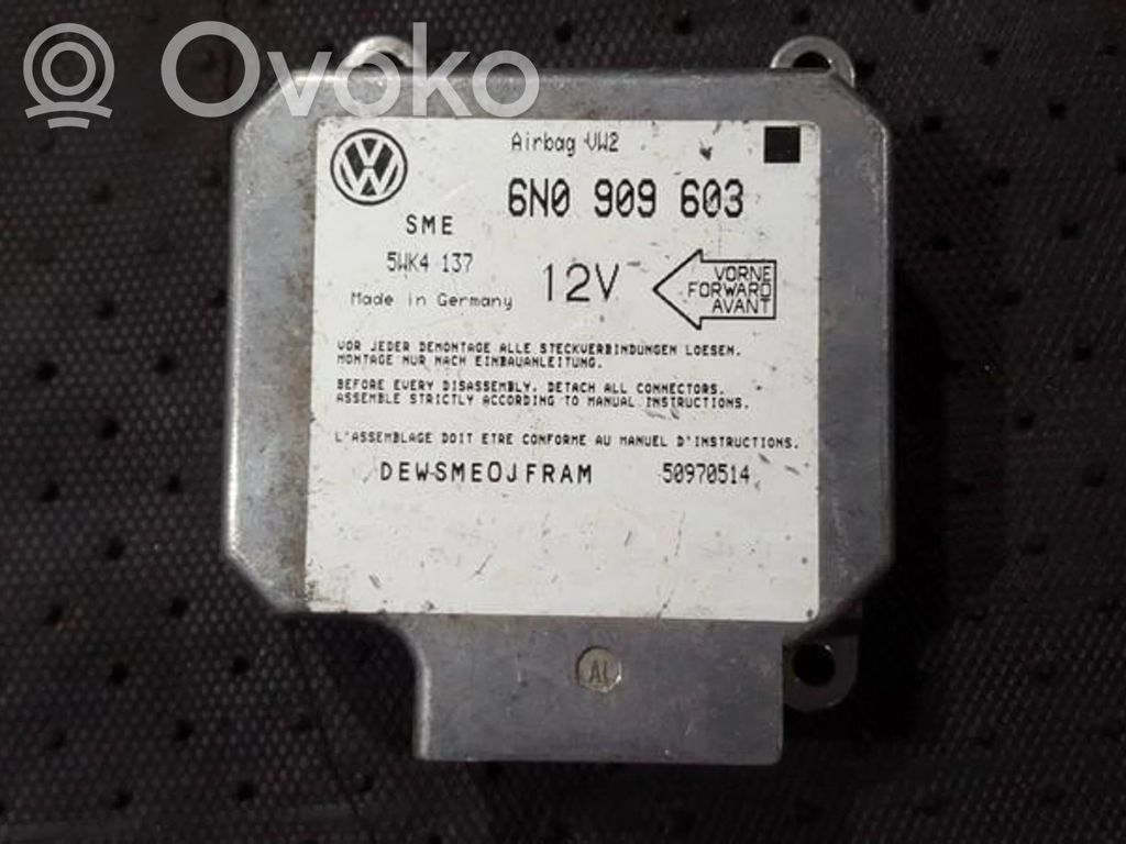 Volkswagen Golf III Unitate/modul de comandă airbaguri 