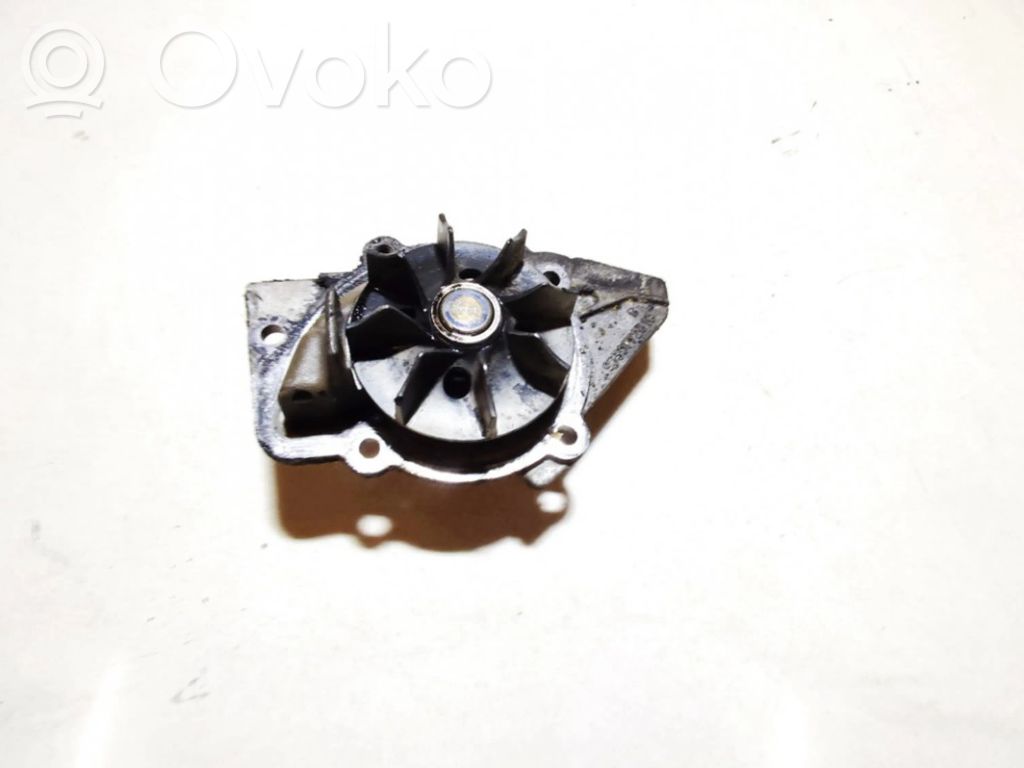 Citroen C5 Water pump 