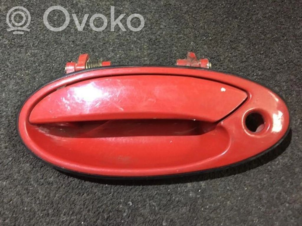 Mitsubishi Colt Manecilla externa puerta delantera 
