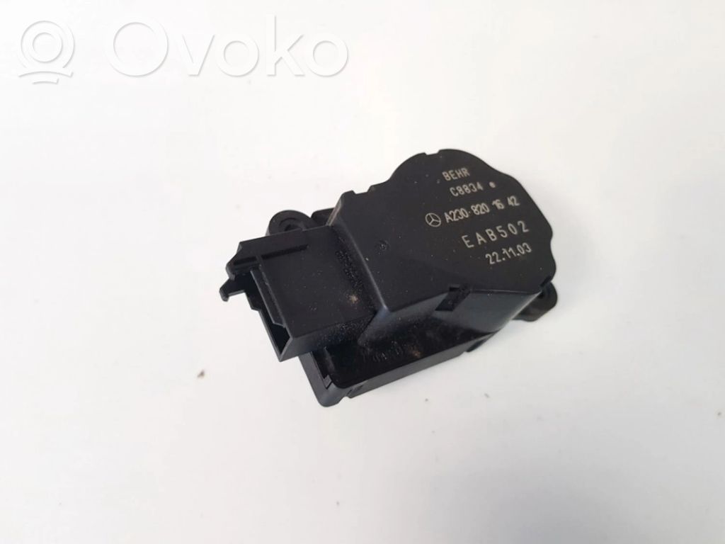 Mercedes-Benz C W203 Motor/actuator clapetă aer 