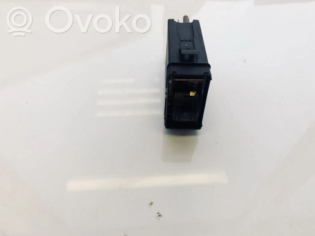 Seat heating switch   7M5963564,YM2119K314DAW,7M5963564,YM2119K314DAW