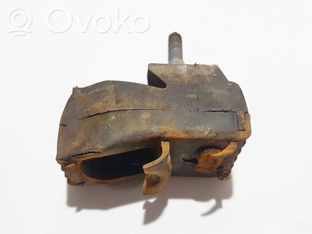 Volkswagen Sharan Moottorin kiinnikekorvake 