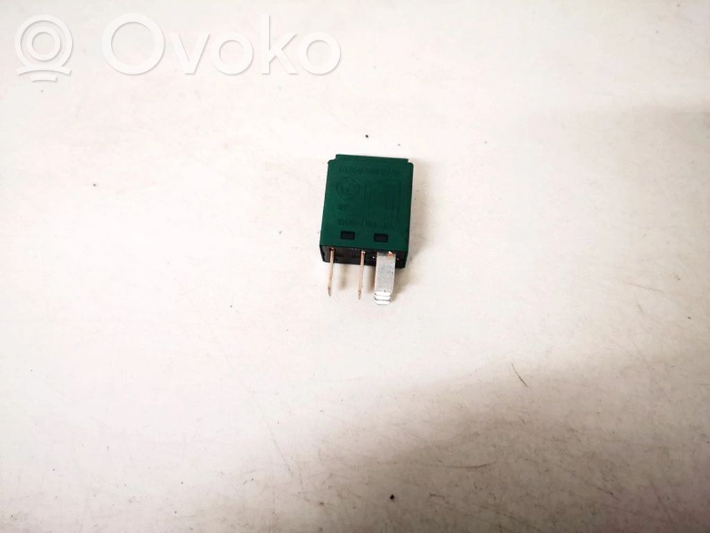 Other relay   6136698017702,61366980177,61366980177,6136698017702