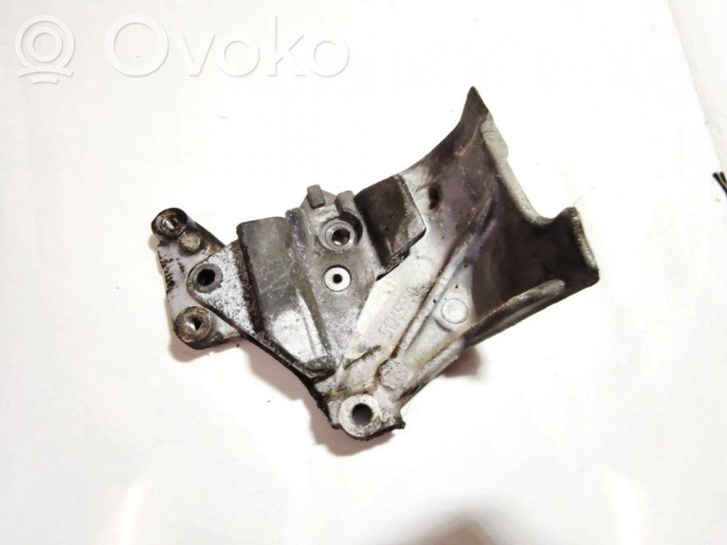 Ford Focus C-MAX Engine mounting bracket 