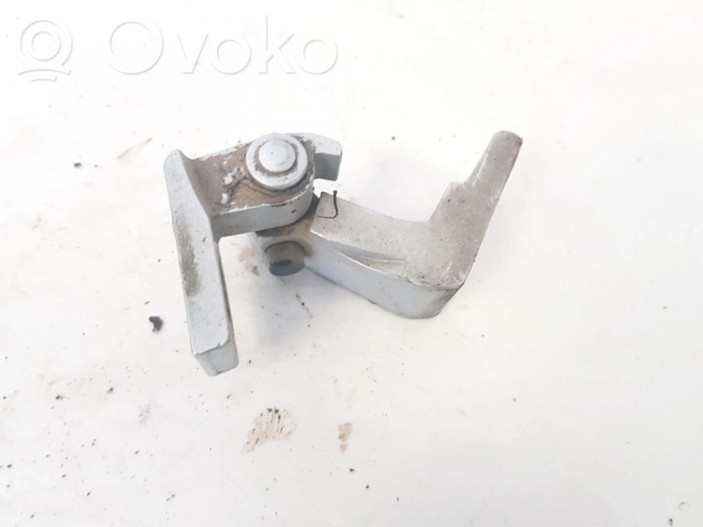 Front door upper hinge