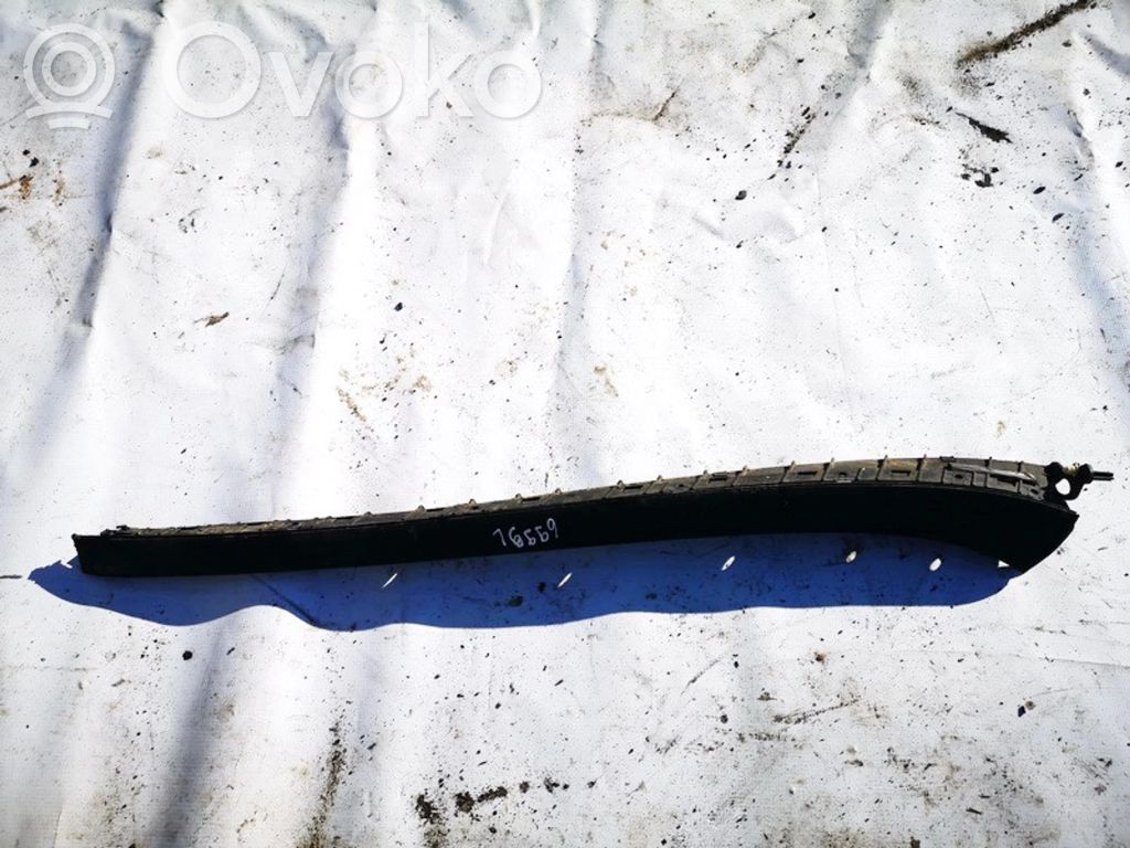 Seat Altea Front door glass trim molding 